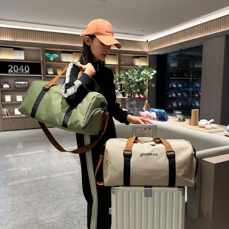 Vielseitige Reisetasche mit mehreren Taschen Brehn