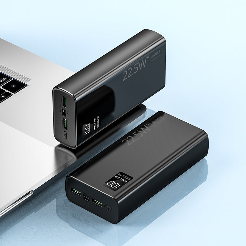 Tragbare Multi-Lade-Powerbank mit Digitaler Ladestandsanzeige Brehn