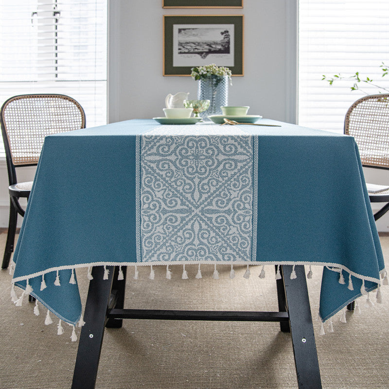 Elegante strukturierte Tischdecke
