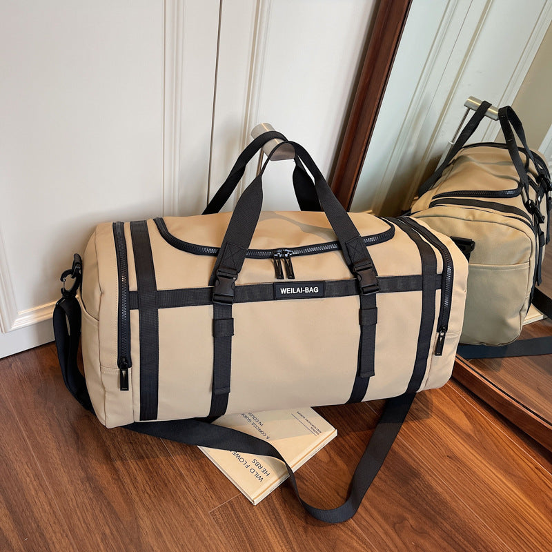 Sportliche Weekender-Tasche Mit Praktischem Fächersystem Brehn