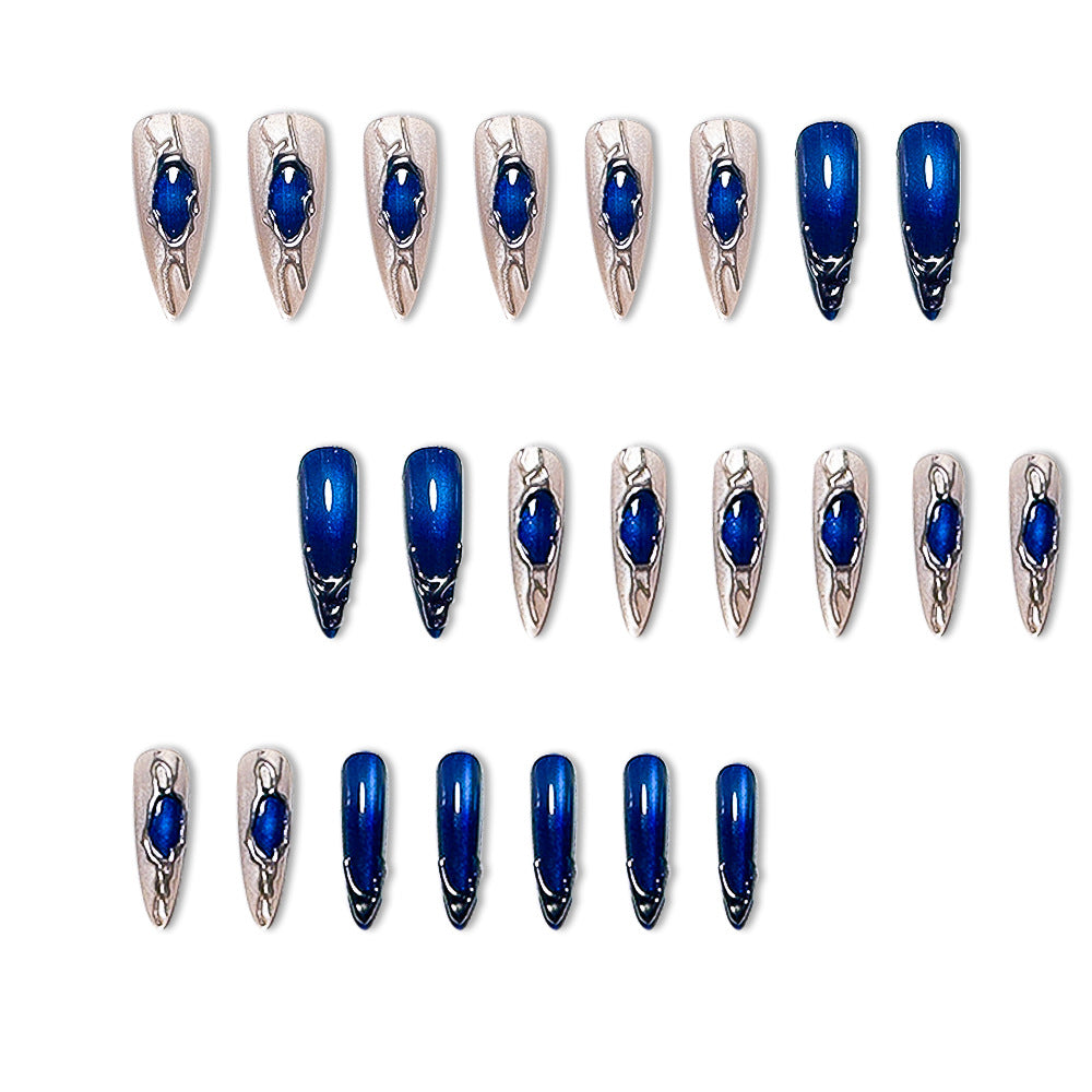 Künstlerische Illuminierende Nagelverstärkungen Brehn
