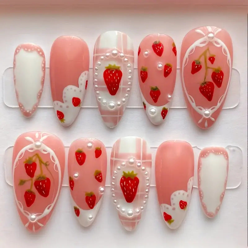 Romantische Herz-Themen Press-On Nagelkunst Brehn