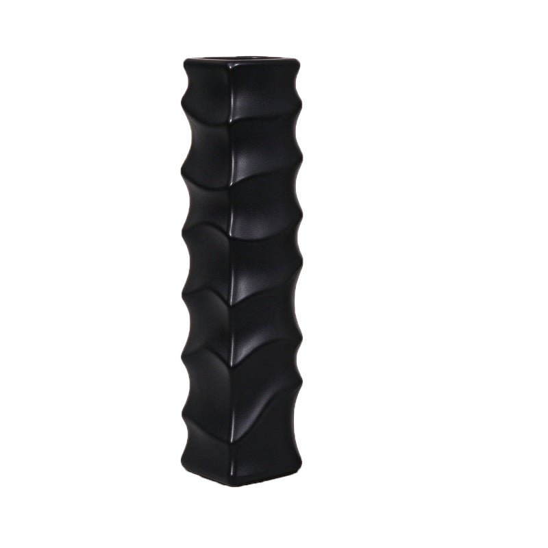 Dekorative Slim Wave Vase Brehn