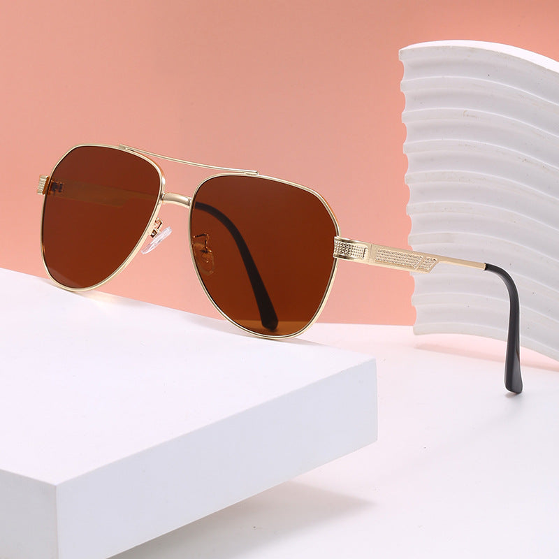 Damen elegante Aviator-Sonnenbrille mit robustem Metallrahmen und UV-Schutz Brehn