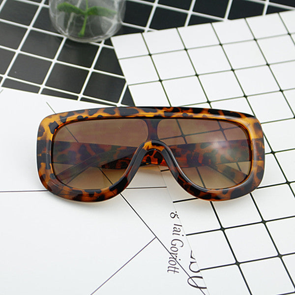 Damen Sportliche oversized Sonnenbrille mit futuristischem Design Brehn