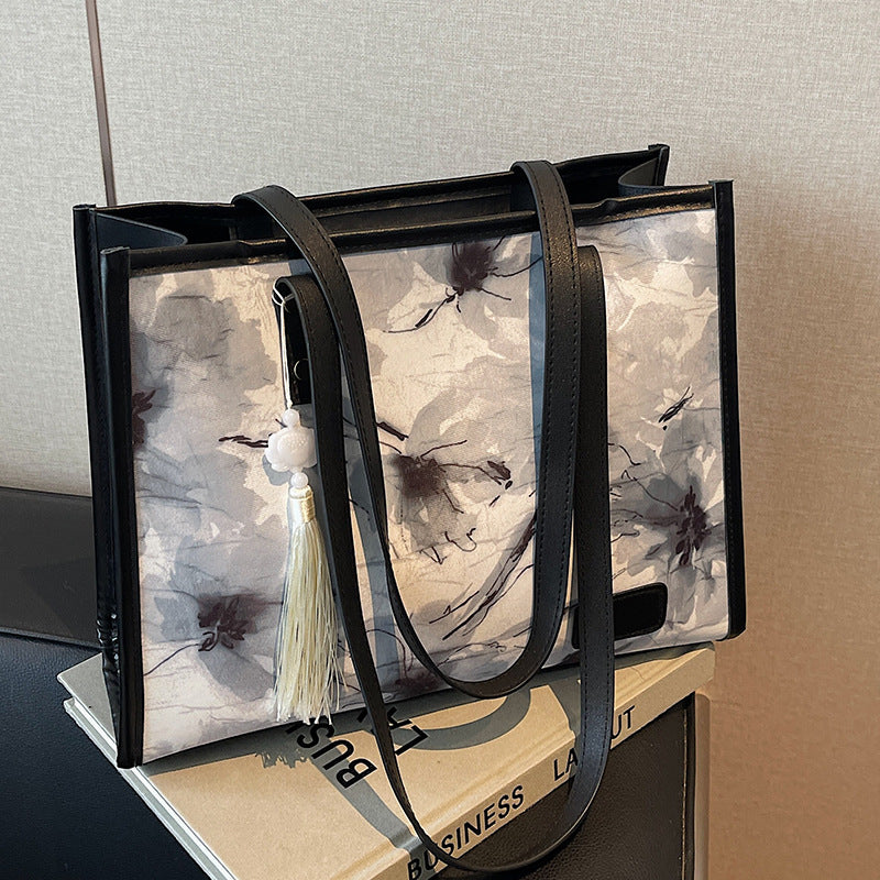 Elegante Blumenmuster-Handtasche
