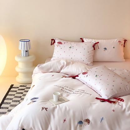 Bettwäscheset aus Baumwollsatin mit verspieltem Pilzprint und Schleifenbefestigung