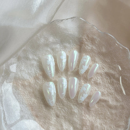 Schmetterlings-verzierte Press-On Nagelset