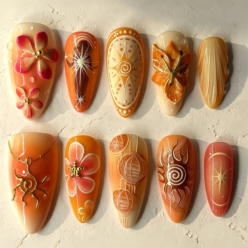 Kunstnägel Im Exquisiten Blumen- und Geometrischen Design Brehn