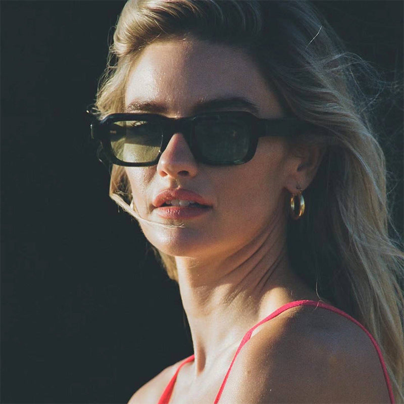 Damen Retro-inspirierte Sonnenbrille im markanten Design Brehn