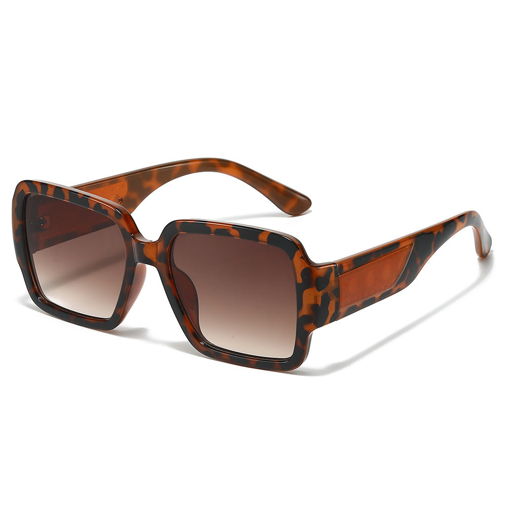 Wide-Brim Retro-Inspirierte Sonnenbrille Brehn