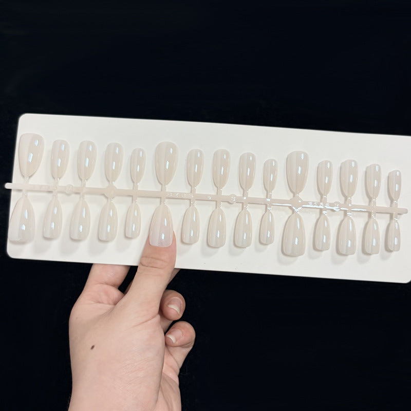 Premium Press-On Nail Set mit elegantem Coffin-Shape Brehn