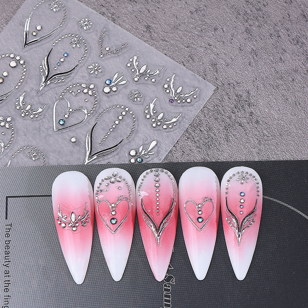 Elegante Strass-Nagelkunst-Verzierung