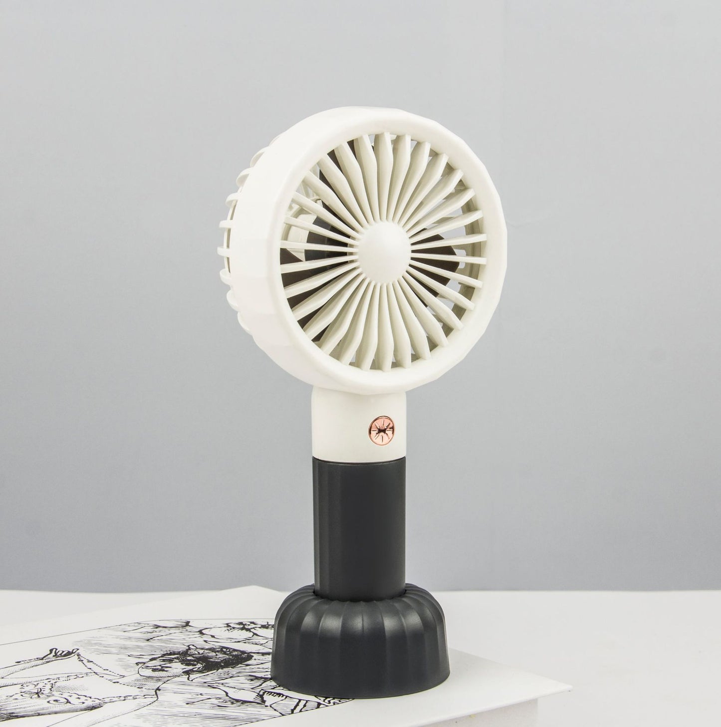 Tragbarer Hochleistungs-Tischventilator Brehn
