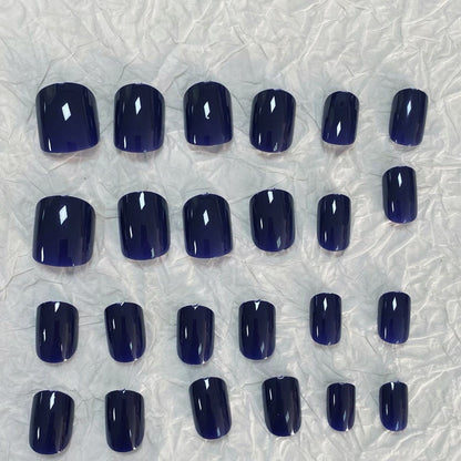 Premium Glänzende Press-On Nagelkunst Brehn