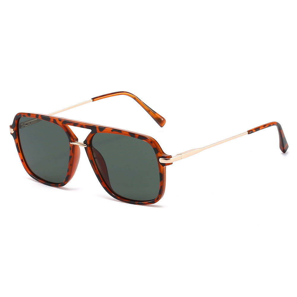 Damen modische Sonnenbrille im einzigartigen Hochglanzdesign Brehn