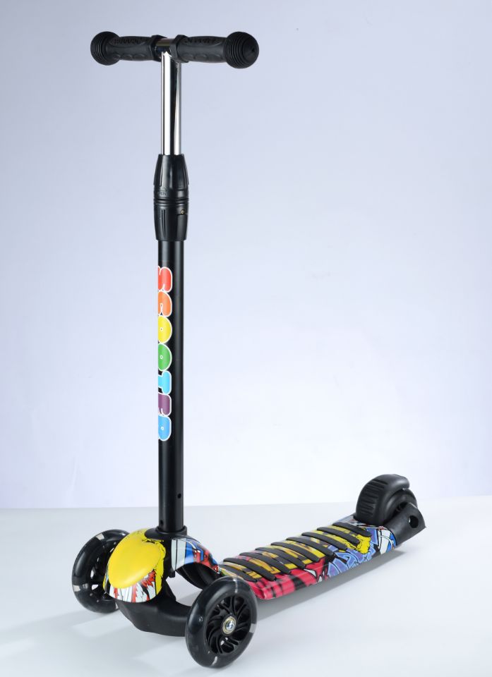 Stilisiert Dreirad Kickboard Scooter Brehn