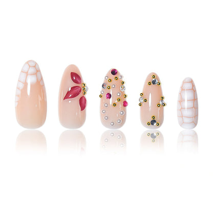 Glamouröse dekorative Nagelkunstverlängerungen Brehn
