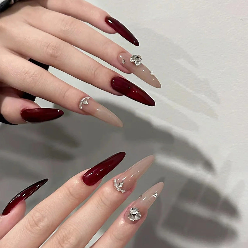 Glamouröse Nageldesigns Brehn
