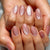 Elegantes Press-On-Nagelsatz mit Glitzereffekt Brehn
