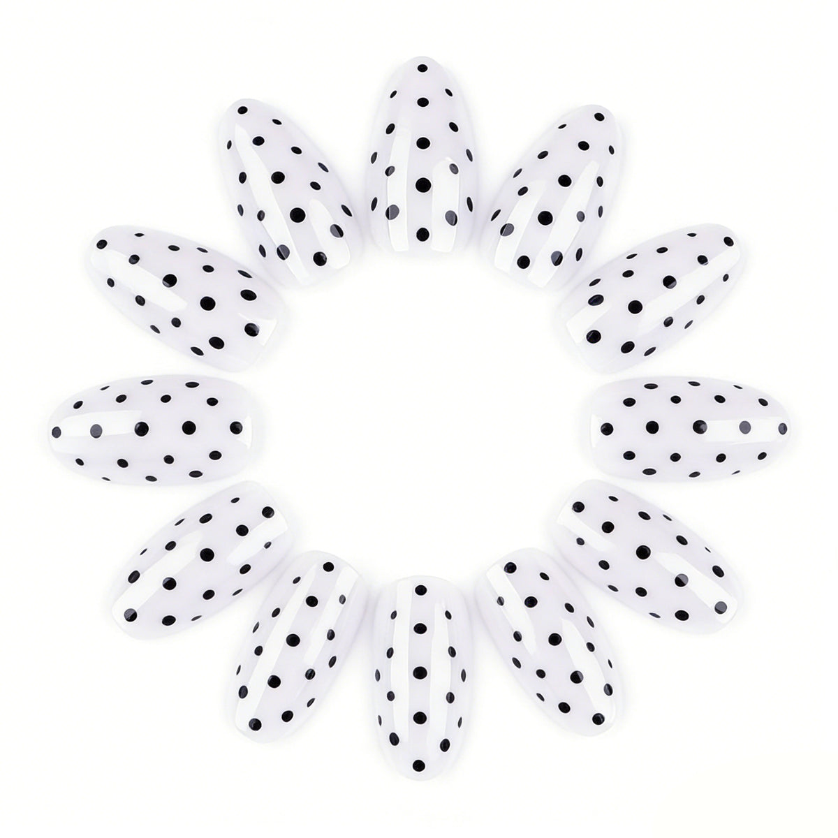 Elegante Polka Dot Press-On Nagelverstärkungen Brehn