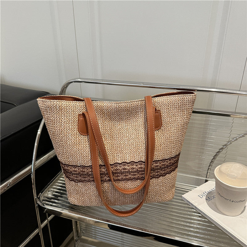 Umweltfreundliche handgewebte Strandtasche Brehn