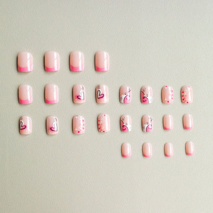 Künstlerisches Nail Art Kit mit Herz- und Funkeldesigns