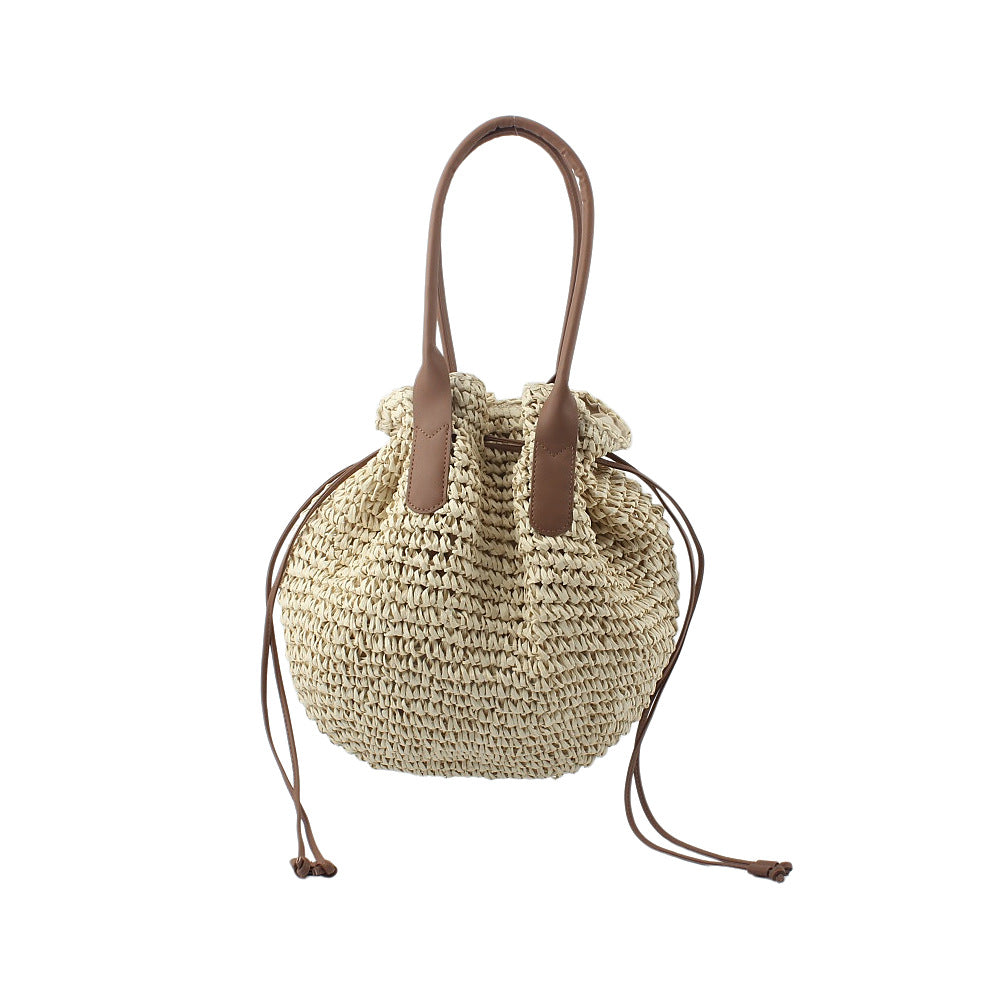 Trendige Rucksacktasche Aus Geflochtenem Naturmaterial Brehn