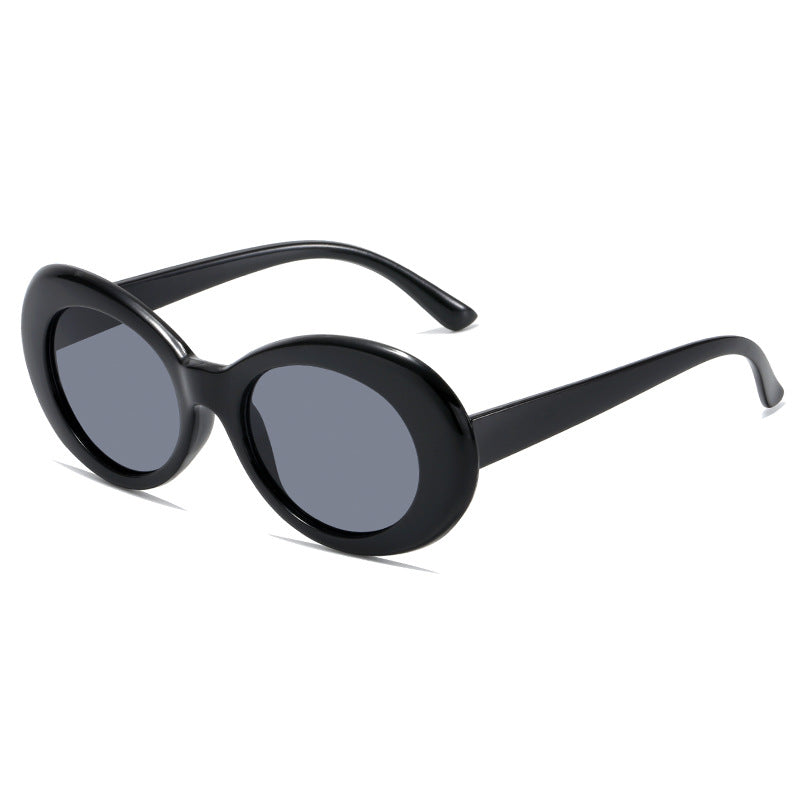 Damen Retro-inspirierte Sonnenbrille mit einem eleganten, ovalen Rahmen Brehn