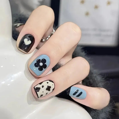 Moderne glitzernde Nagelkunst-Verbesserungen Brehn