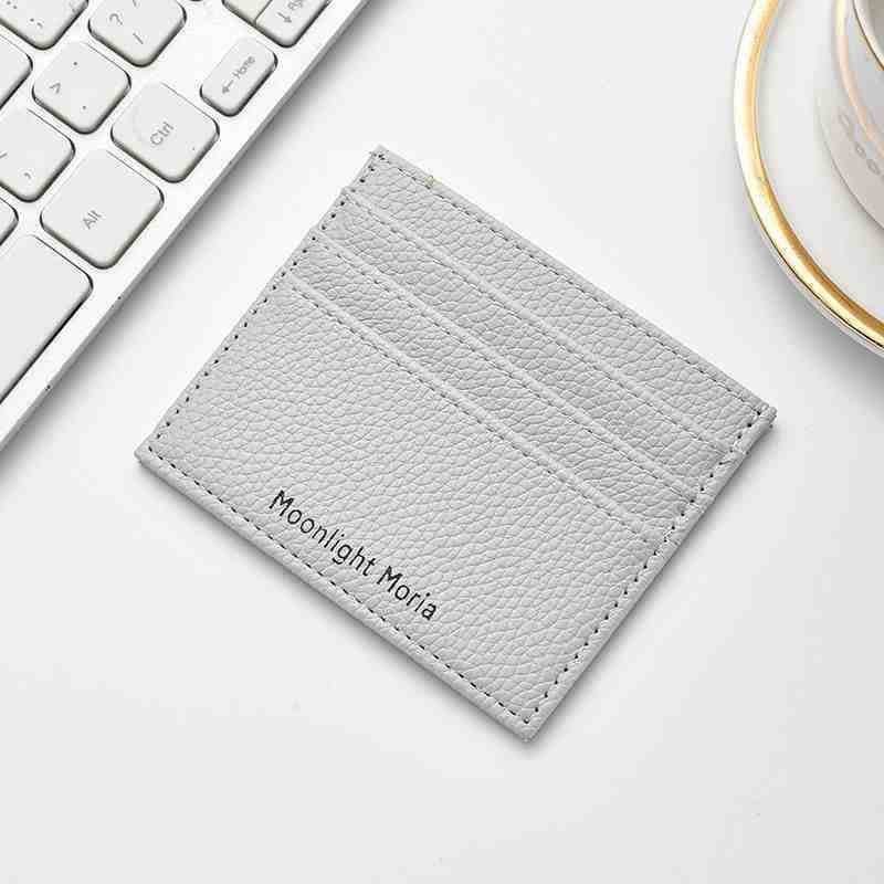 Minimalistischer Lederkartenhalter
