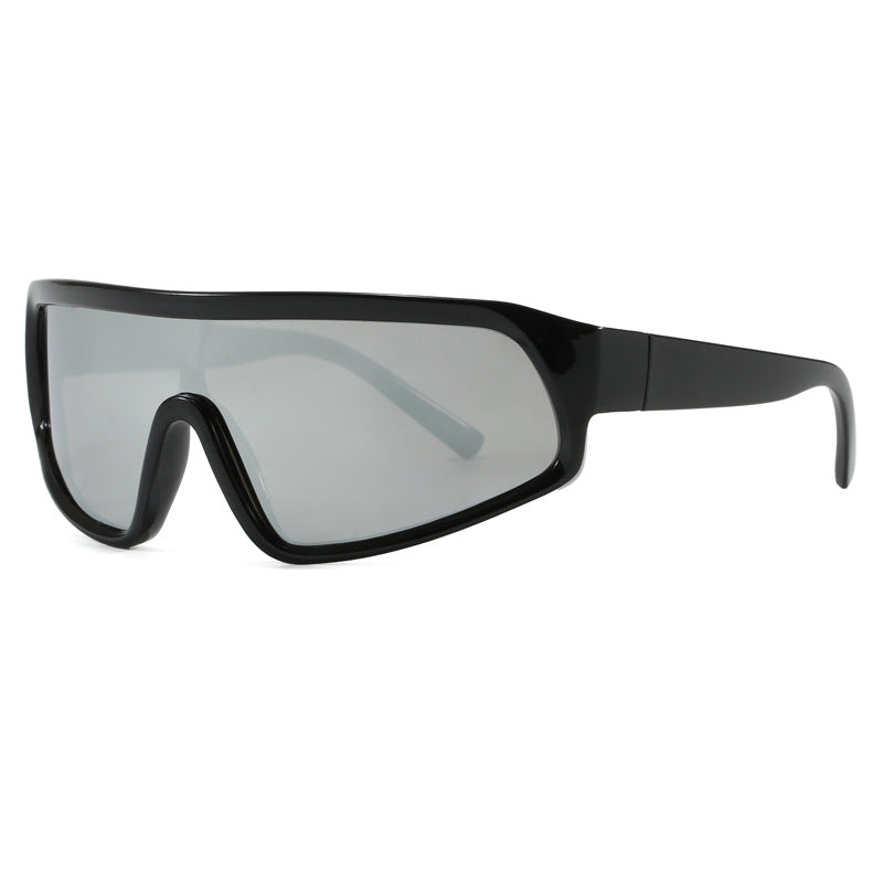 Damen sportliche Schutzbrille im modernem Design mit ergonomischem Rahmen Brehn