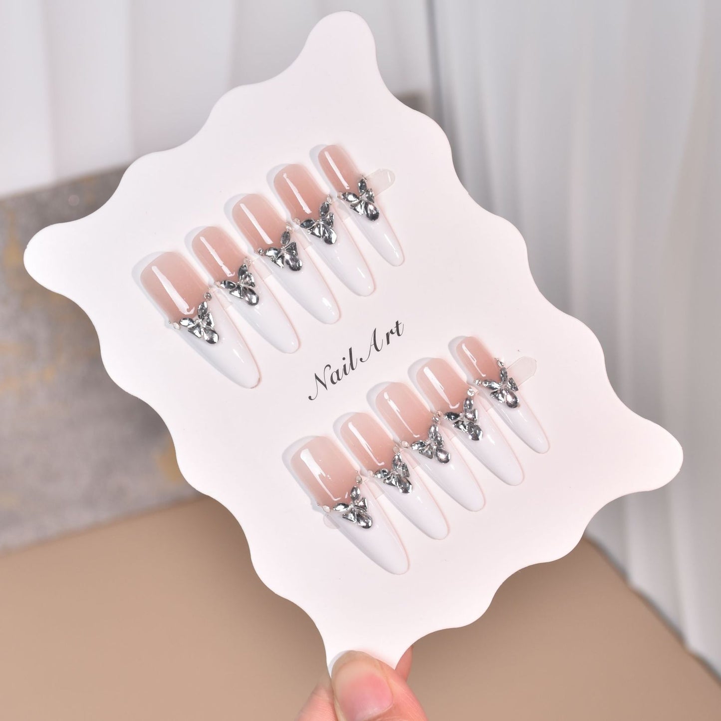 Glamouröse Stiletto Press-On Nagelset Brehn