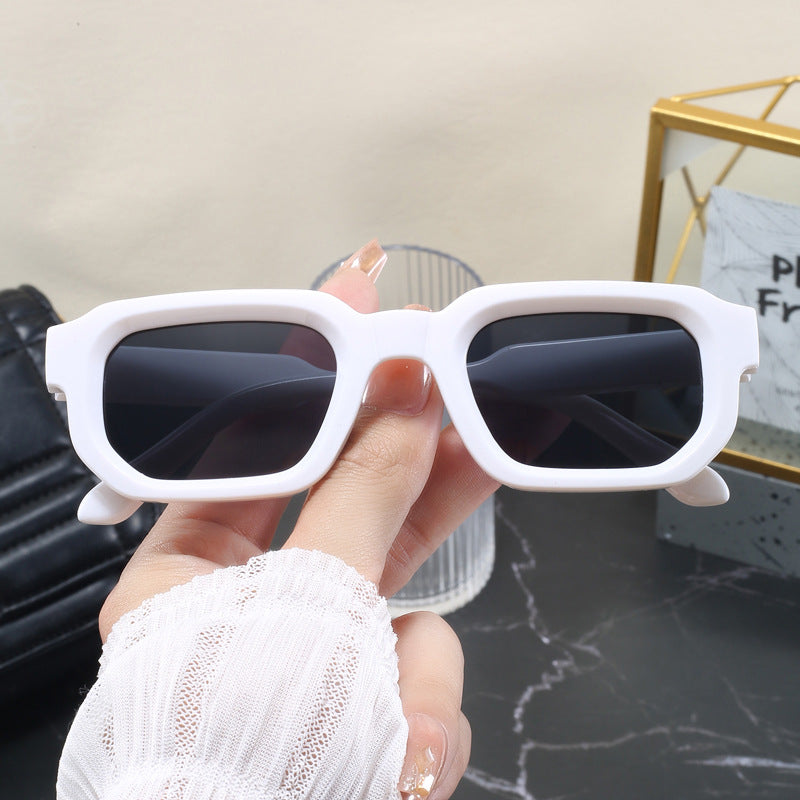 Damen Modische quadratische Sonnenbrille mit klarem Rahmen Brehn