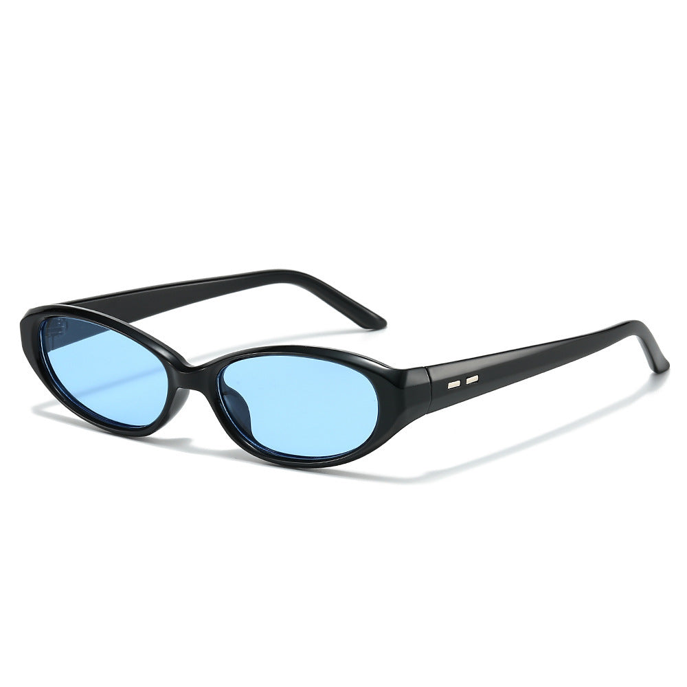 Schlanke retro-inspirierte ovale Sonnenbrille Brehn