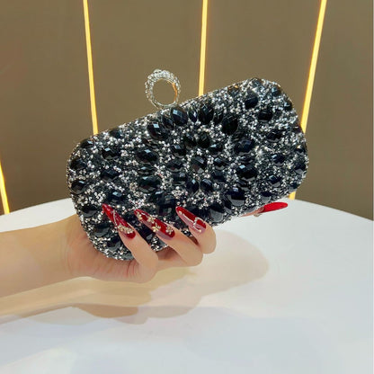 Verzierte Clutch-Tasche