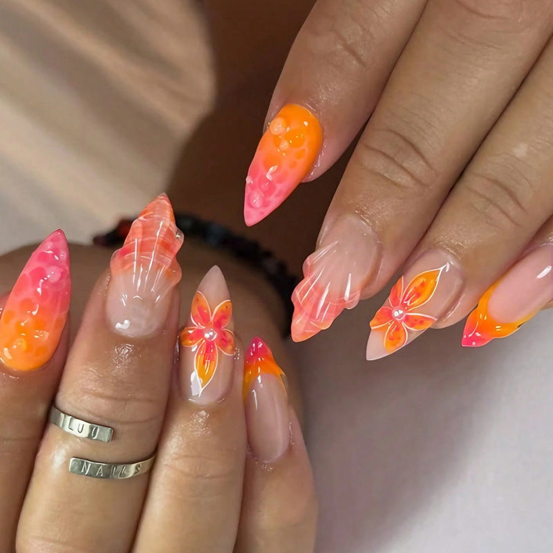 Kunstnagelset mit eleganten Blumen- und Farbverlauf-Designs Brehn