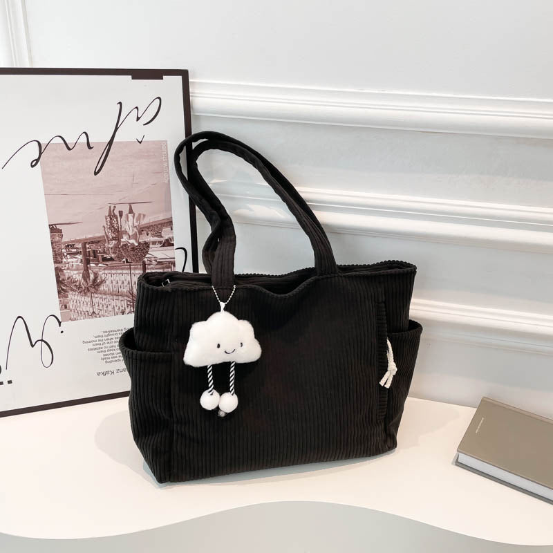 Gemütliche strukturierte Stofftasche