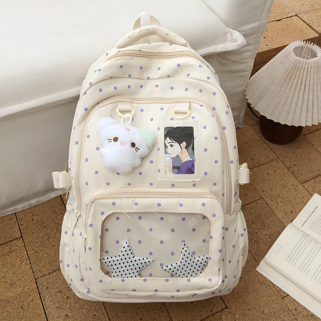 Niedlicher gepunkteter stilvoller Rucksack