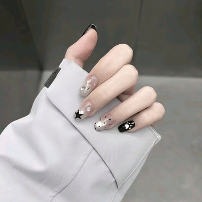 Künstlerische Press-On Nagelkunst