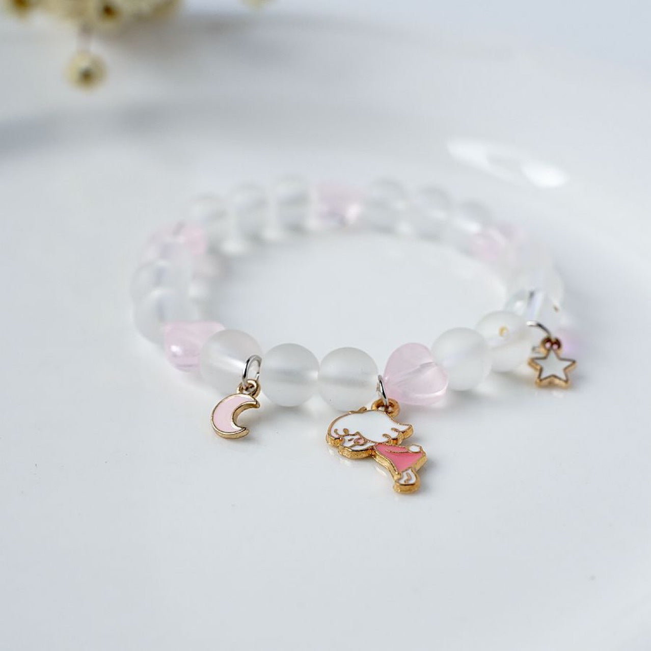 Verspielter Charme Perlenarmband Brehn