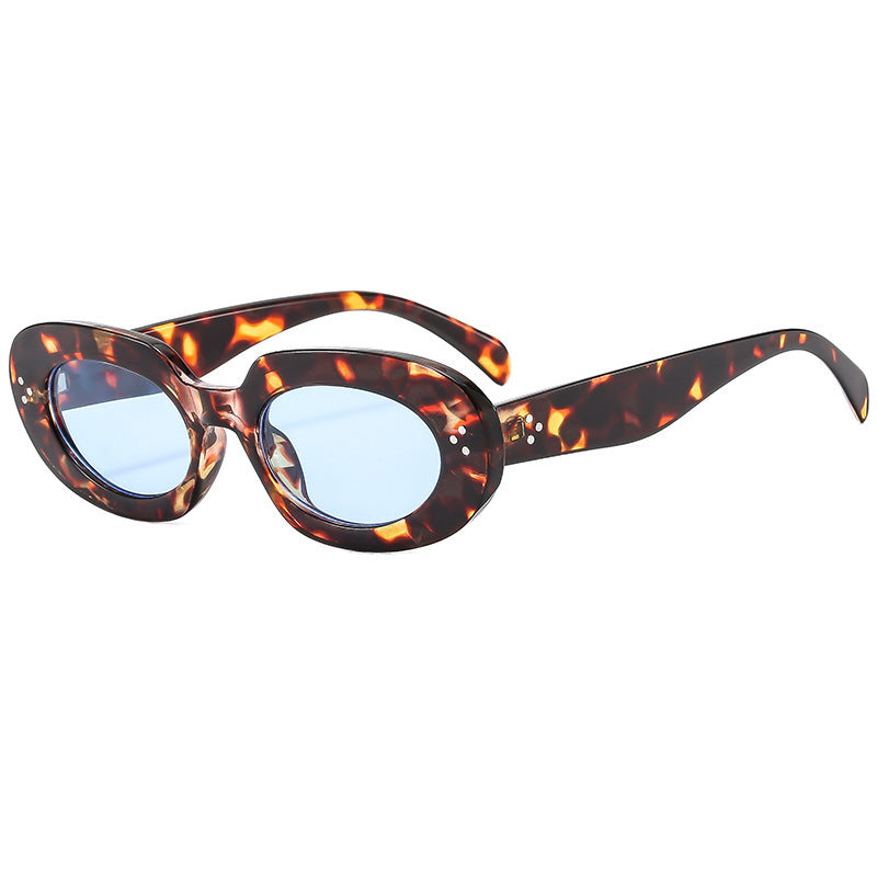Damen modische Sonnenbrille mit einzigartigem ovalen Rahmen und schützenden Gläsern Brehn