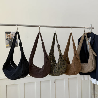 Weiche Wildleder lockere Schultertasche