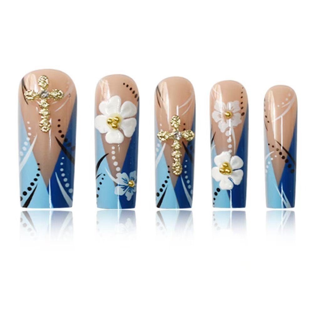 Künstlerische Nagelkunst Brehn