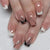 Elegantes Press-On-Nagelset mit künstlerischem Design Brehn