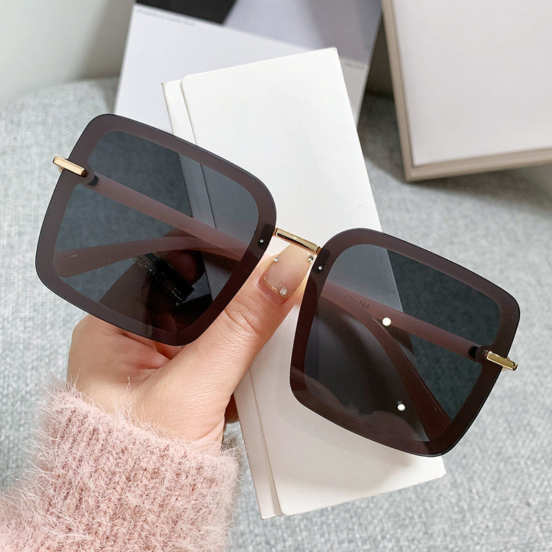 Damen trendige Sonnenbrille im modernen quadratischen Design Brehn
