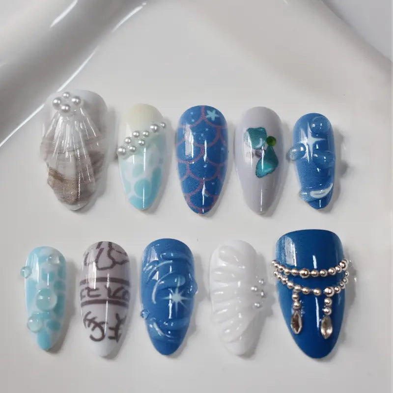 Künstlerische ozeanische Press-On-Nagelkunst Brehn