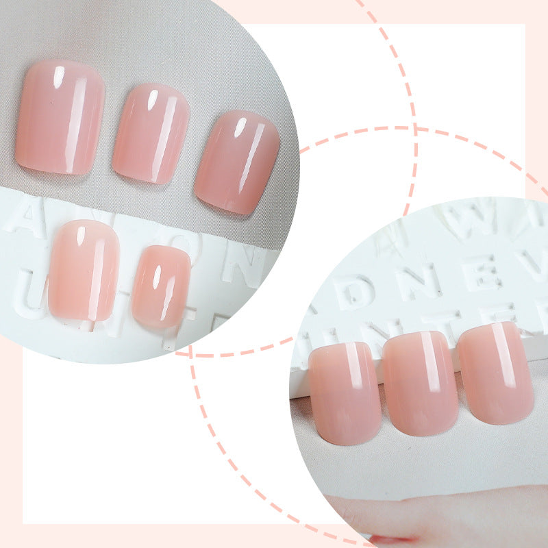 Klassisches kurzes quadratisches Press-On-Nagelset Brehn