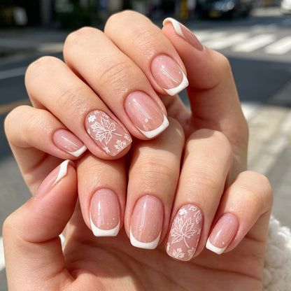 Florale Französische Spitze Nagelverzierungen Brehn
