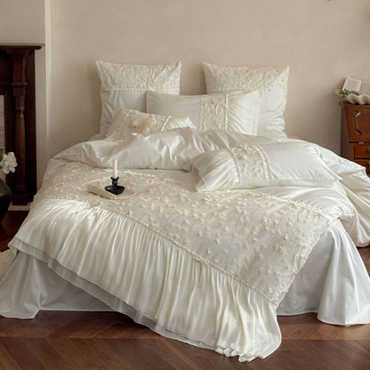 Luxuriöser Bestickter Rüschensatin Bettbezug Set